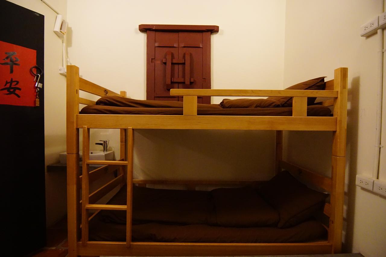 Beishan Old Western Style Hostel Jinning Exterior foto